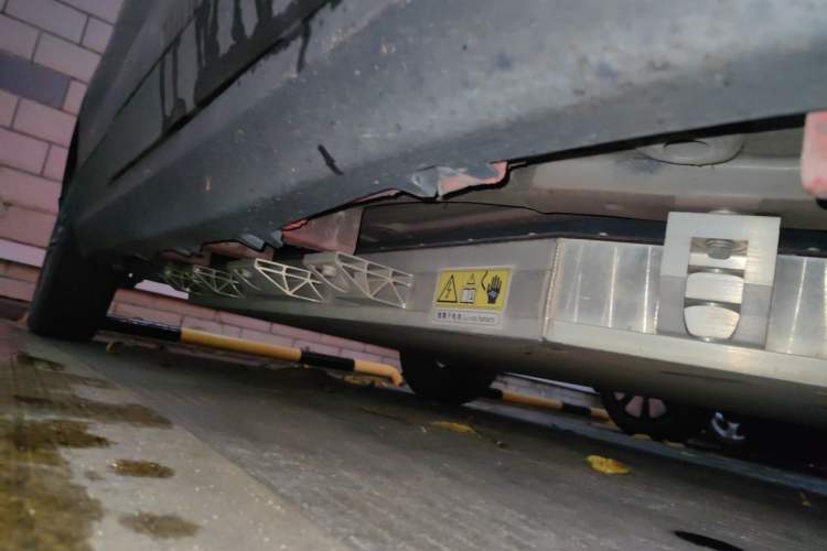 Used Leapmotor T03 2021 400 Luxury Edition Chassis Front Right