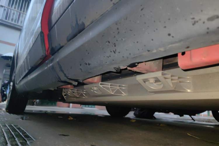 Used Leapmotor T03 2021 400 Luxury Edition Chassis Rear Left