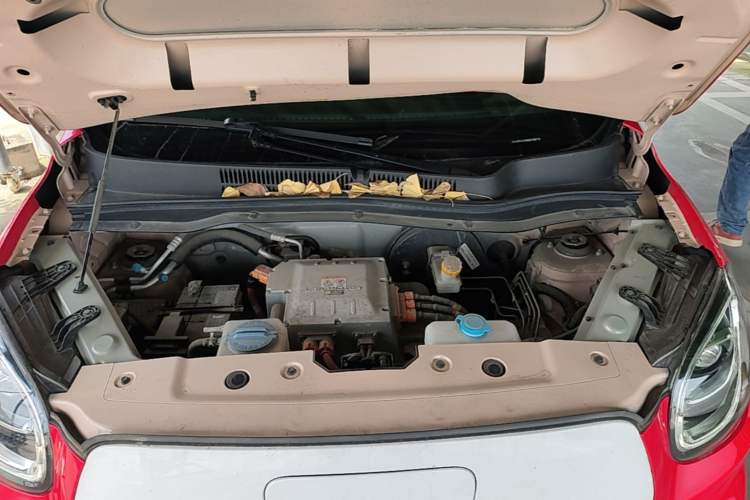 Used Leapmotor T03 2021 400 Micro-Sugar Version Engine Bay