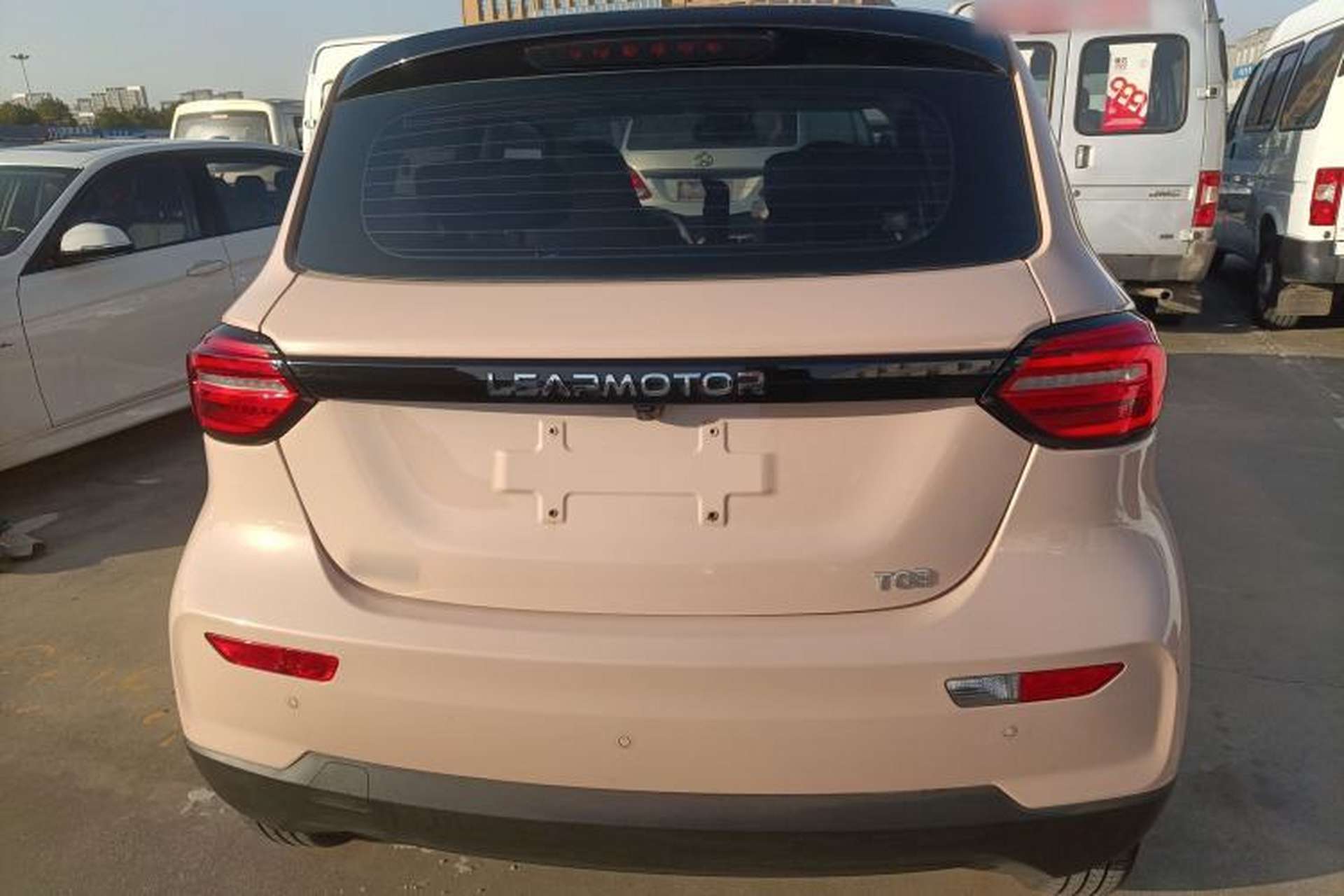 Used Leapmotor T03 2021 400 Luxury Edition Exterior 4