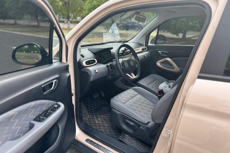 Used Leapmotor T03 2021 400 Luxury Edition Interior 3
