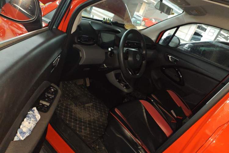 Used Leapmotor T03 2021 400 Lite Edition - Lithium-Ion Battery Interior 3