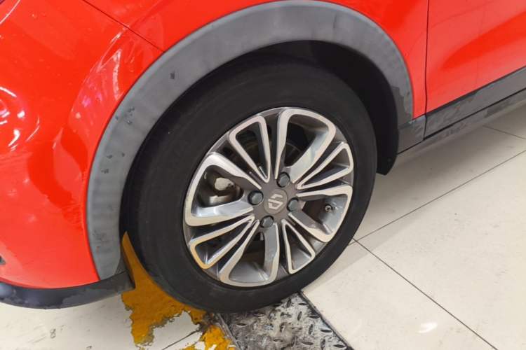 Used Leapmotor T03 2021 400 Comfort Edition Left Front Wheel Hub