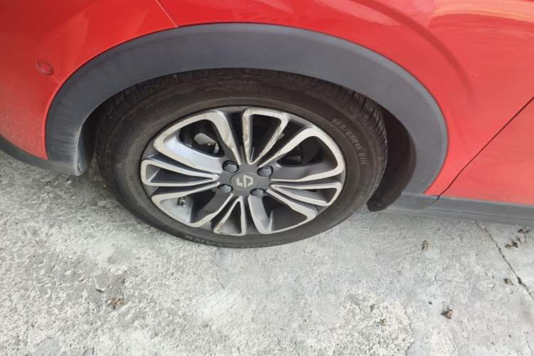 Used Leapmotor T03 2021 400 Luxury Edition Left Front Wheel Hub