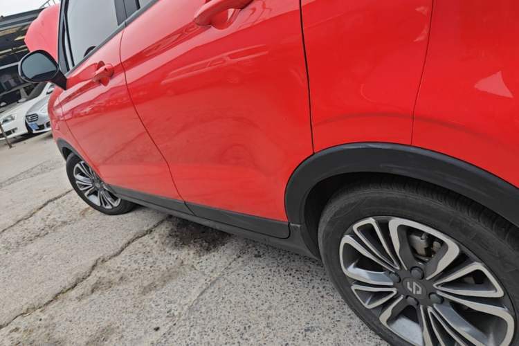 Used Leapmotor T03 2021 400 Luxury Edition Left Side Sill