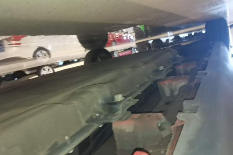 Used Leapmotor T03 2021 400 Luxury Pro Edition Left Side Sill