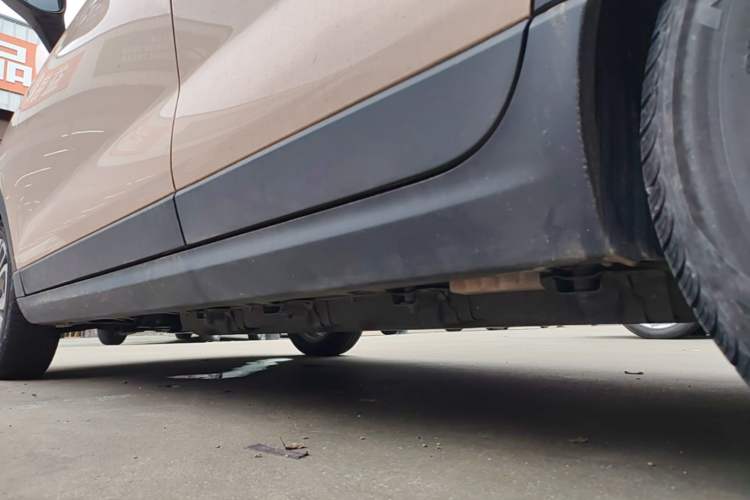 Used Leapmotor T03 2021 400 Micro-Sugar Version Left Side Sill