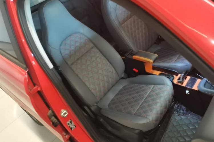 Used Leapmotor T03 2021 400 Luxury Pro Edition Right Front Seat