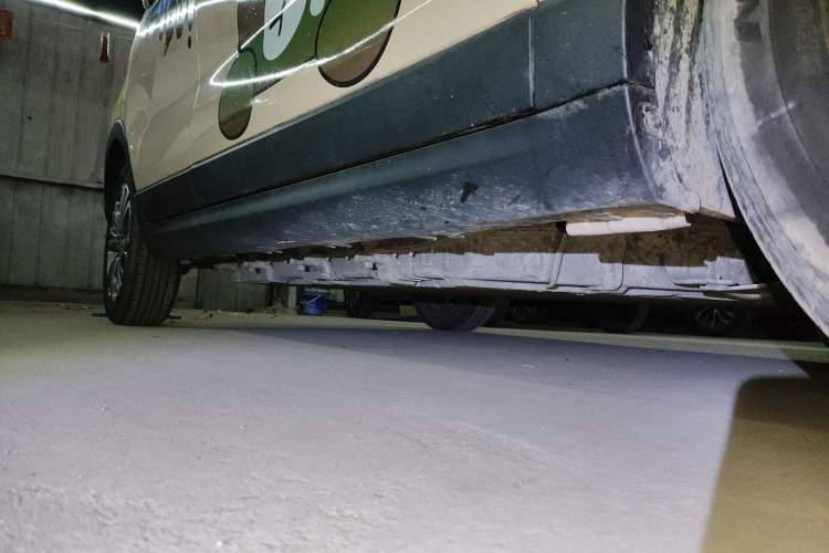 Used Leapmotor T03 2021 400 Comfort Edition Right Side Sill