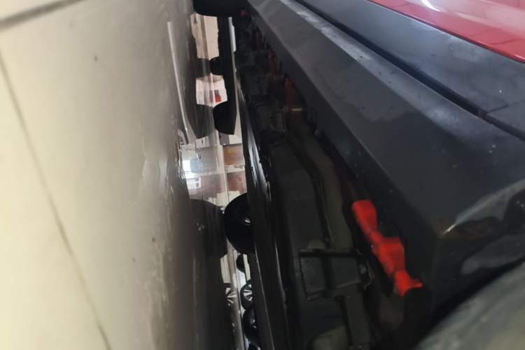 Used Leapmotor T03 2021 400 Comfort Edition Right Side Sill