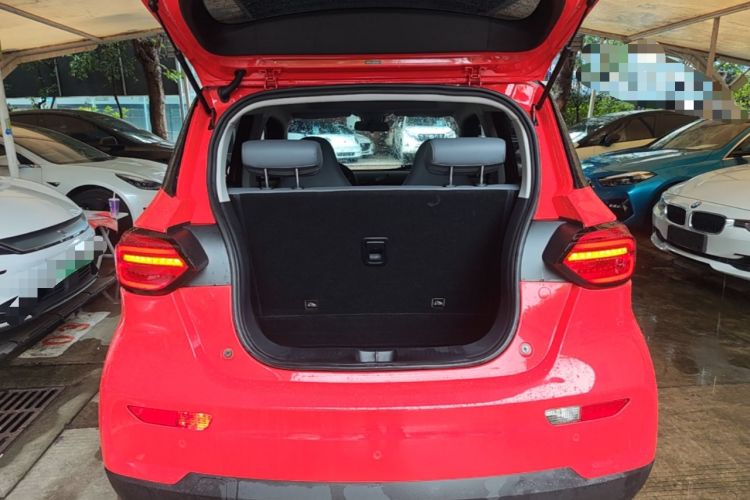 Used Leapmotor T03 2021 400 Luxury Edition Trunk