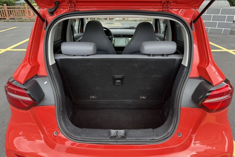 Used Leapmotor T03 2021 400 Luxury Edition Trunk