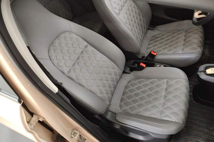 Used Leapmotor T03 2021 400 Luxury Edition Right Front Seat