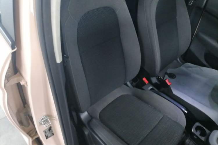 Used Leapmotor T03 2021 400 Micro-Sugar Version Right Front Seat