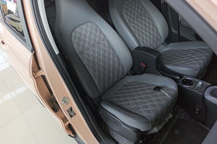 Used Leapmotor T03 2021 400 Comfort Edition Right Front Seat