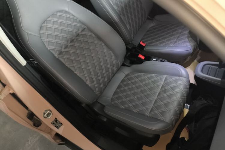 Used Leapmotor T03 2021 400 Luxury Pro Edition Right Front Seat