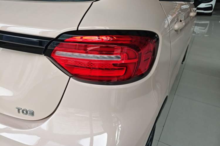 Used Leapmotor T03 2021 400 Luxury Edition Right Rear Taillight
