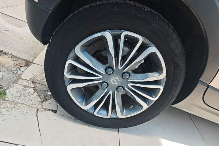 Used Leapmotor T03 2021 400 Luxury Pro Edition Right Rear Wheel Hub