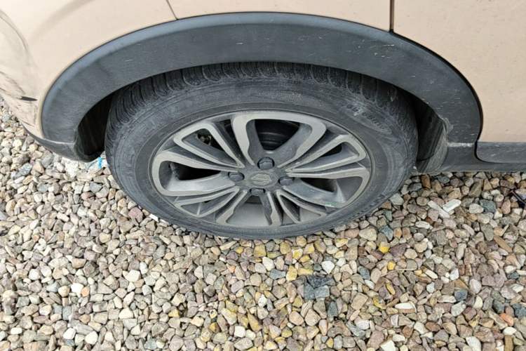 Used Leapmotor T03 2021 400 Comfort Edition Right Rear Wheel Hub