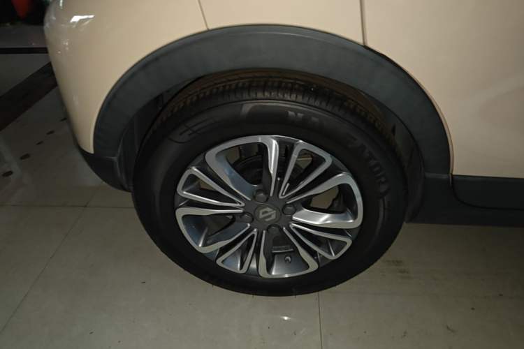 Used Leapmotor T03 2021 400 Micro-Sugar Version Right Rear Wheel Hub
