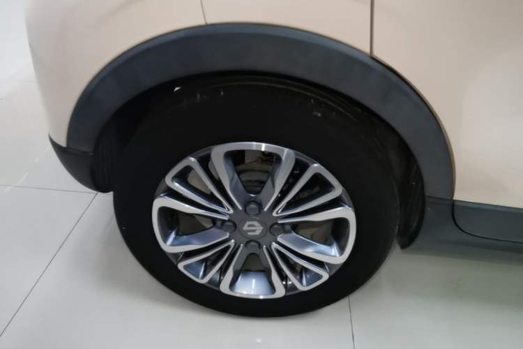Used Leapmotor T03 2021 400 Lite Edition - Lithium-Ion Battery Right Rear Wheel Hub