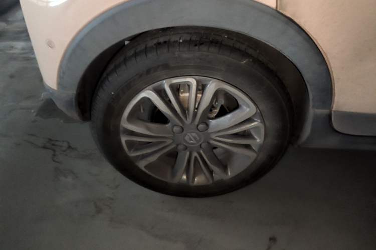 Used Leapmotor T03 2021 400 Luxury Edition Right Rear Wheel Hub