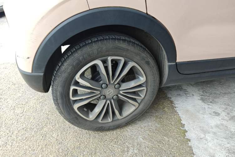 Used Leapmotor T03 2021 400 Comfort Edition Right Rear Wheel Hub