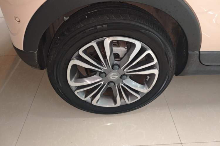 Used Leapmotor T03 2021 400 Luxury Edition Right Rear Wheel Hub