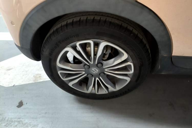 Used Leapmotor T03 2021 400 Luxury Edition Right Rear Wheel Hub