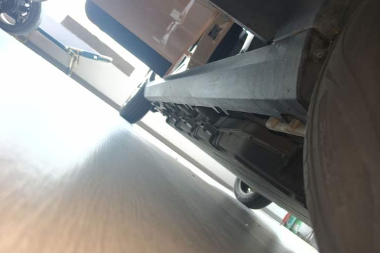 Used Leapmotor T03 2021 400 Luxury Pro Edition Right Side Sill