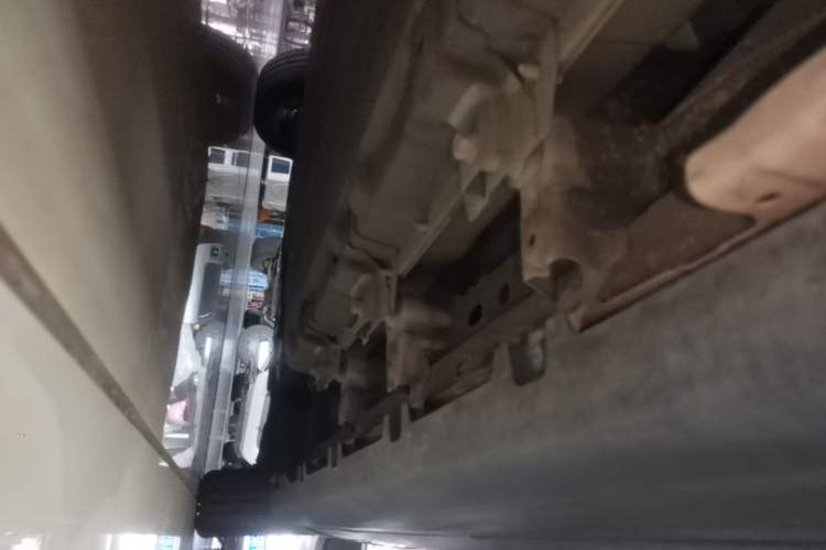 Used Leapmotor T03 2021 400 Lite Edition - Lithium-Ion Battery Right Side Sill
