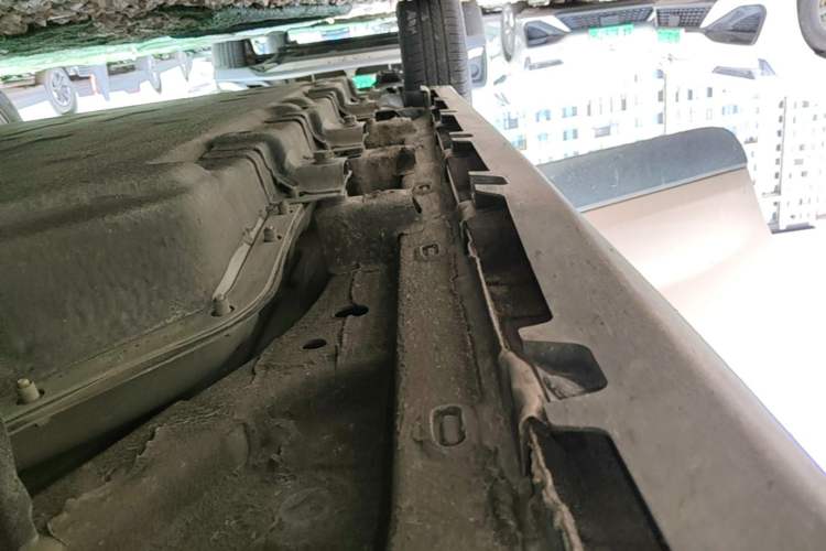 Used Leapmotor T03 2021 400 Comfort Edition Right Side Sill