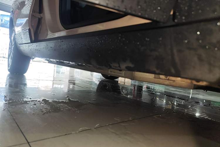Used Leapmotor T03 2021 400 Luxury Edition Right Side Sill