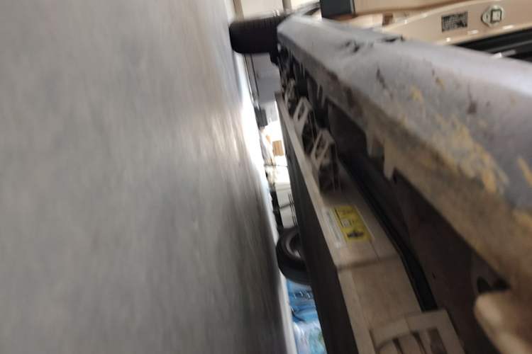 Used Leapmotor T03 2021 400 Luxury Edition Right Side Sill