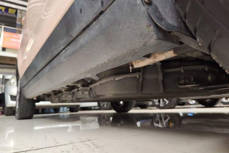 Used Leapmotor T03 2021 400 Micro-Sugar Version Right Side Sill