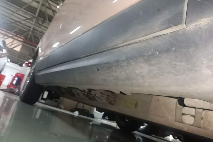 Used Leapmotor T03 2021 400 Luxury Edition Right Side Sill