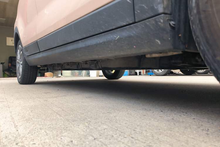 Used Leapmotor T03 2021 400 Micro-Sugar Version Right Side Sill