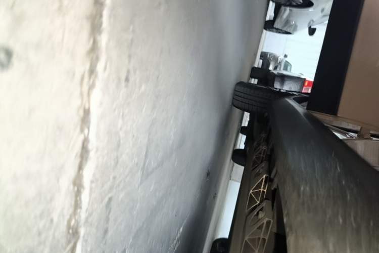 Used Leapmotor T03 2021 400 Luxury Pro Edition Right Side Sill