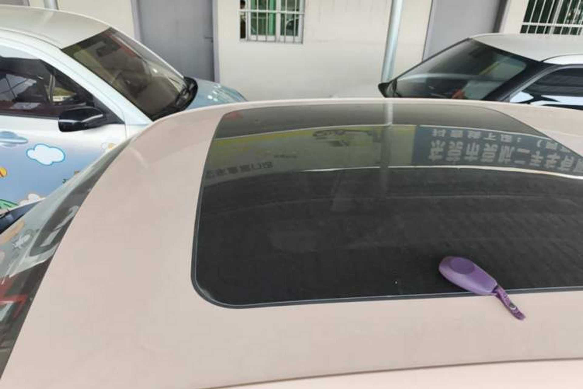 Used Leapmotor T03 2021 400 Comfort Edition Roof