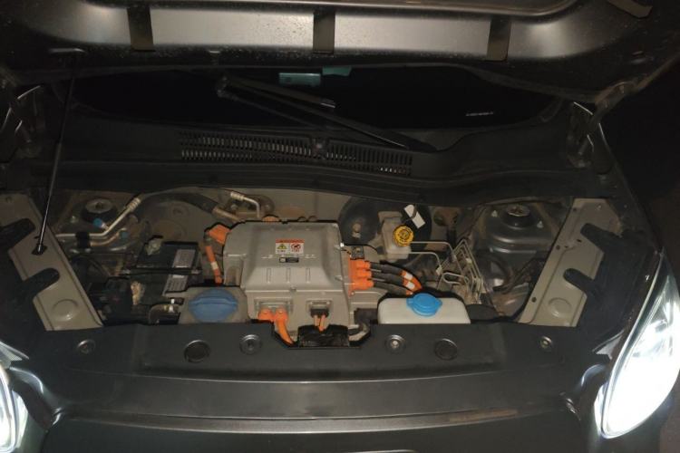 Used Leapmotor T03 2021 400 Lite Edition Lithium Iron Phosphate Engine Bay