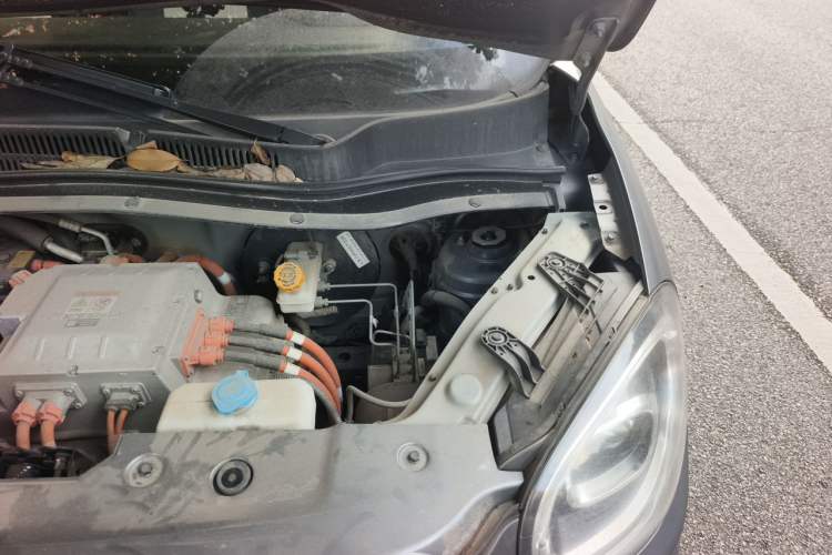 Used Leapmotor T03 2021 400 Lite Edition - Lithium-Ion Battery Engine Bay Left