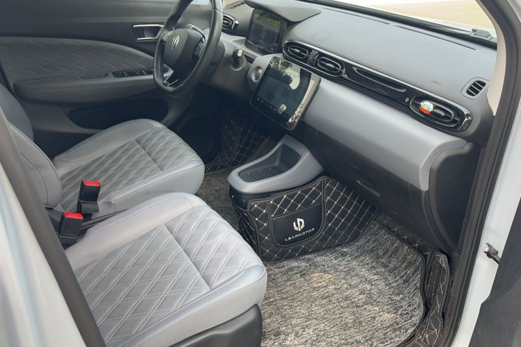 Used Leapmotor T03 2021 400 Luxury Pro Edition Interior 5