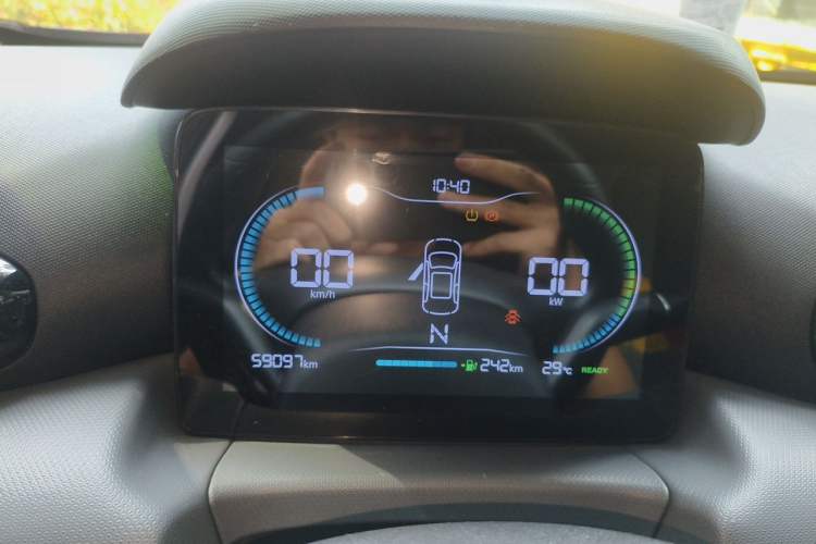 Used Leapmotor T03 2021 400 Lite Edition - Lithium-Ion Battery Odometer Close Up