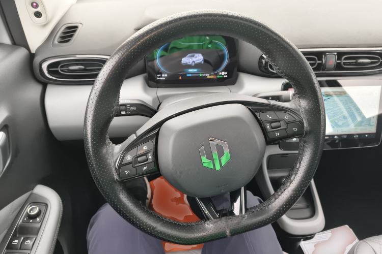 Used Leapmotor T03 2021 400 Luxury Pro Edition Steering Wheel