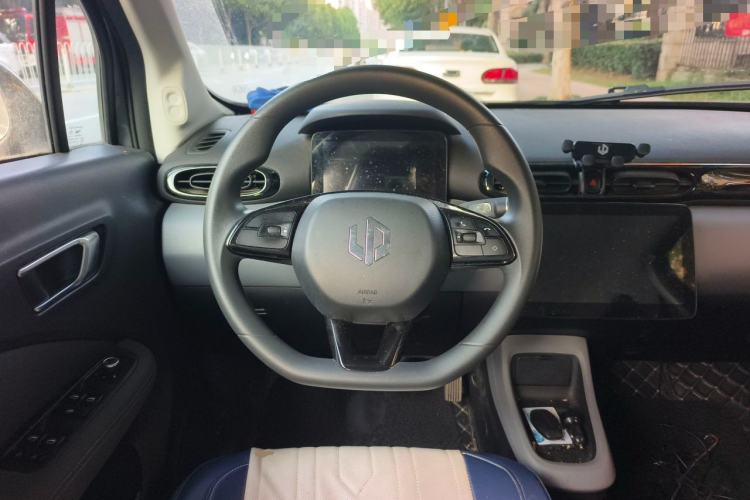 Used Leapmotor T03 2021 400 Lite Edition - Lithium-Ion Battery Steering Wheel