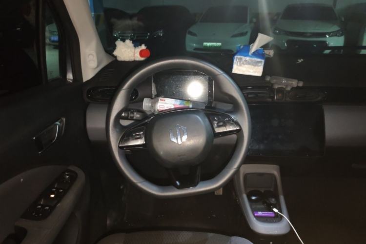 Used Leapmotor T03 2021 400 Lite Edition Lithium Iron Phosphate Steering Wheel