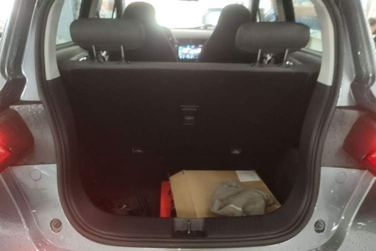 Used Leapmotor T03 2021 400 Lite Edition - Lithium-Ion Battery Trunk