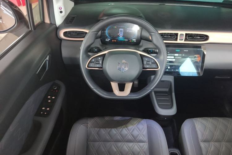 Used Leapmotor T03 2021 400 Luxury Pro Edition Steering Wheel
