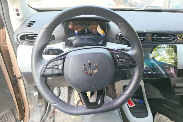 Used Leapmotor T03 2021 400 Luxury Pro Edition Steering Wheel