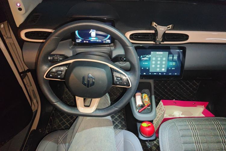 Used Leapmotor T03 2021 400 Luxury Edition Steering Wheel
